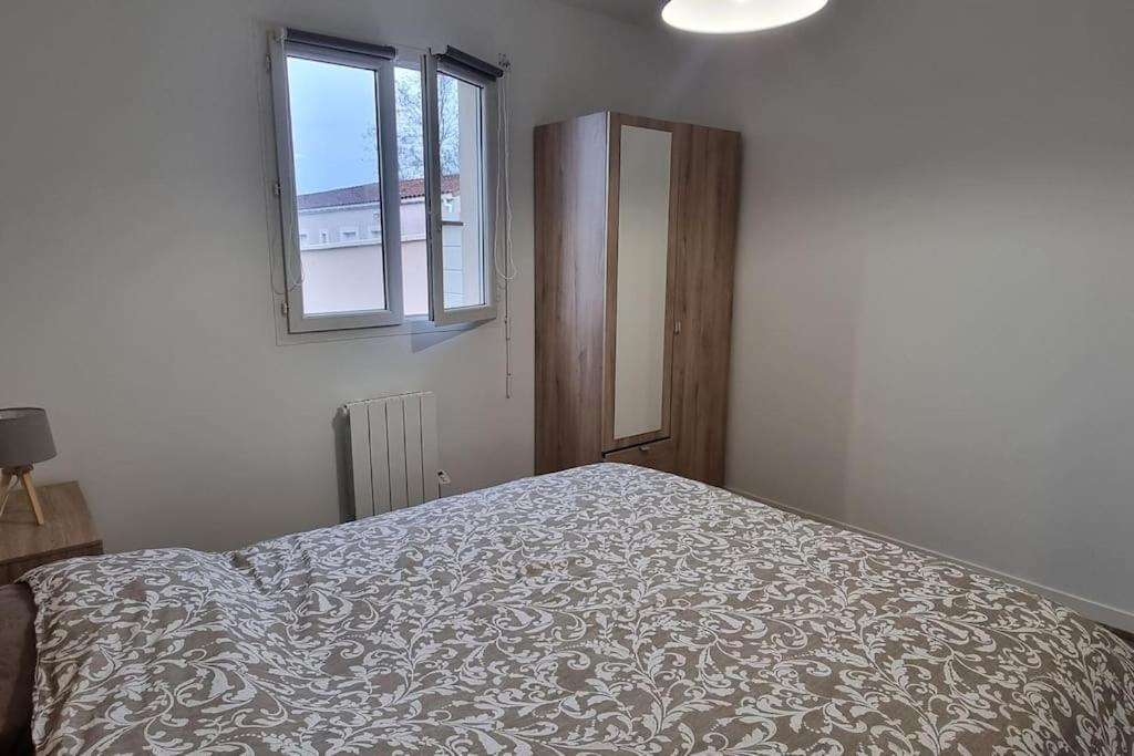 Belle Maison Climatisee Renovee Pac-Man Entre Collegues, Amis, Famille - Barbecue - Netflix - Prime - Baby Foot 50Cts Saint-Seurin-sur-l'Isle Exteriör bild