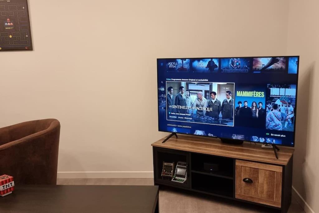Belle Maison Climatisee Renovee Pac-Man Entre Collegues, Amis, Famille - Barbecue - Netflix - Prime - Baby Foot 50Cts Saint-Seurin-sur-l'Isle Exteriör bild