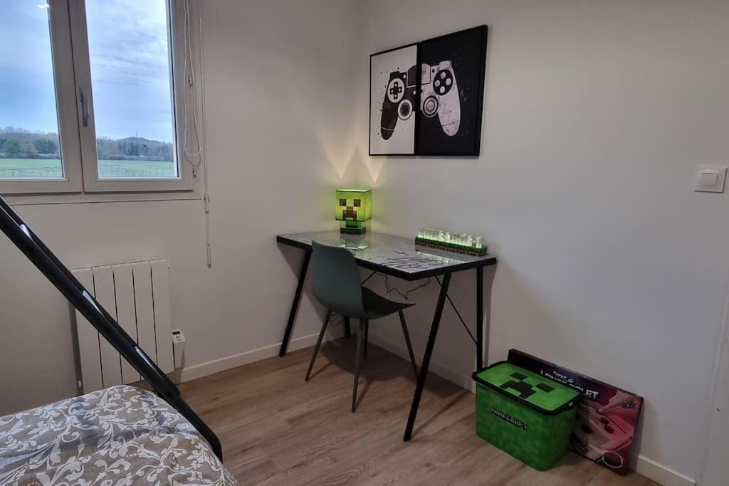 Belle Maison Climatisee Renovee Pac-Man Entre Collegues, Amis, Famille - Barbecue - Netflix - Prime - Baby Foot 50Cts Saint-Seurin-sur-l'Isle Exteriör bild
